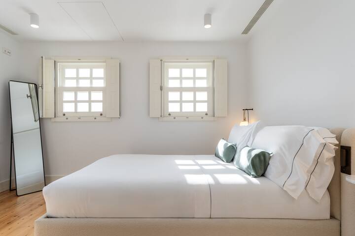 Feel Porto Clérigos Charm Flat 4.2 gallery image 3