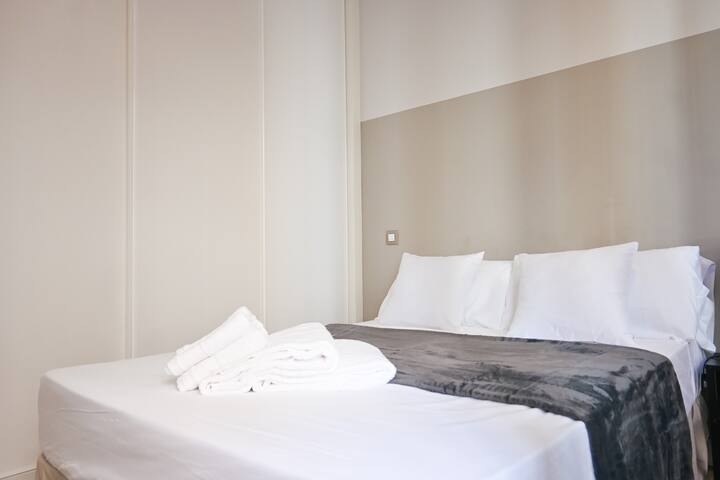 Amplia vivienda céntrica de tres dormitorios gallery image 5