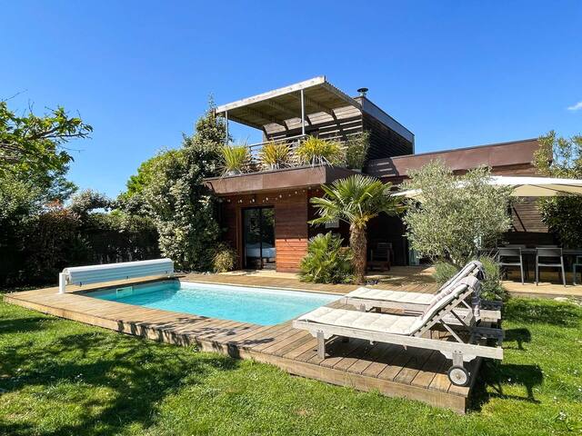 Hossegor Villas managed Airbnb listing 1