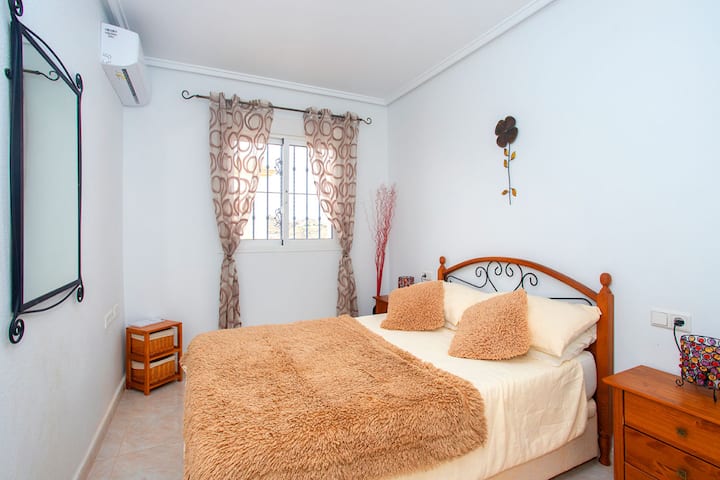 14 CH ห้องนอนใหญ่