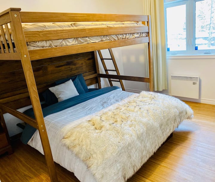 Chambre secondaire - Lit queen - Lit double