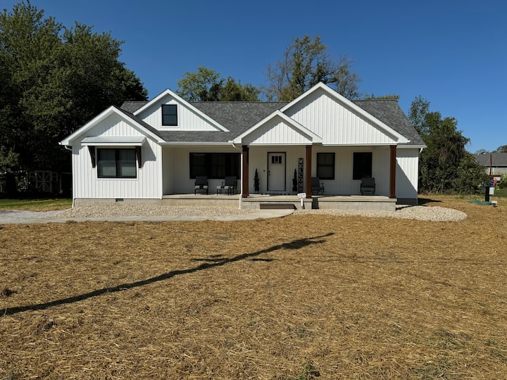 Beck Lake House