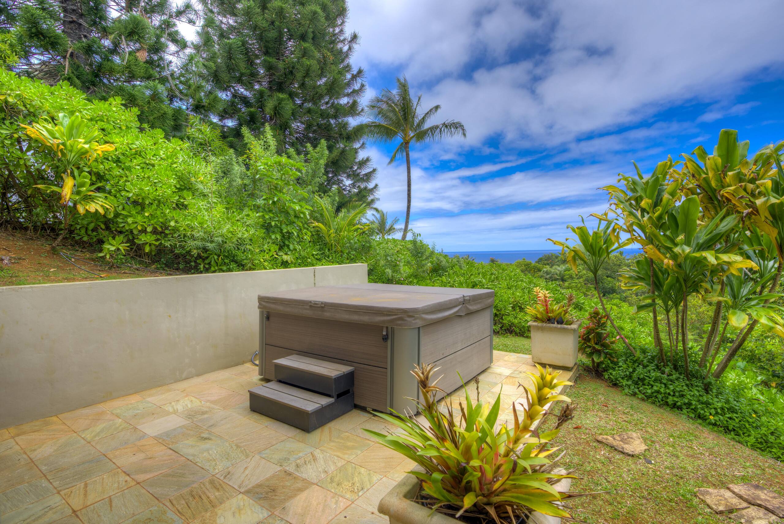 Home in Princeville · ★4.67 · 4 bedrooms · 4 beds · 2 baths - Image 24