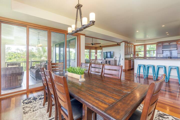 House near Hanalei w/ ocean views, Bikes & A/C gallery image 2