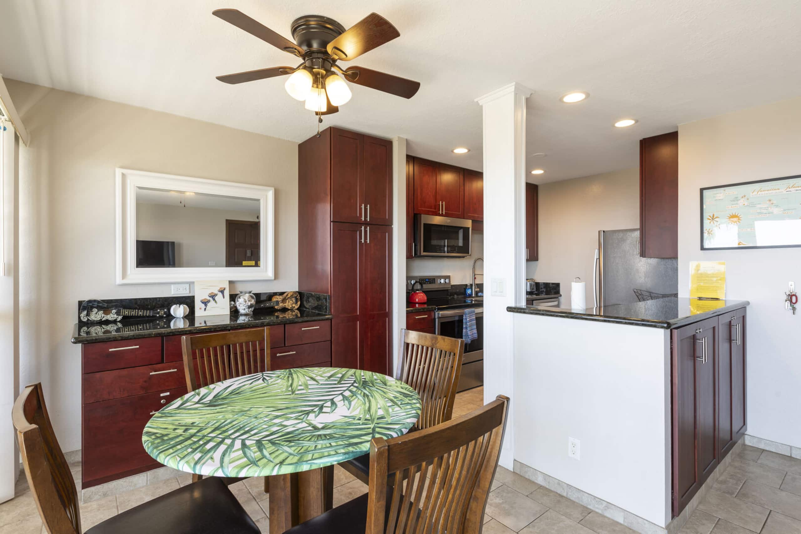 Condo in Holualoa · ★4.9 · 2 bedrooms · 3 beds · 2 private baths - Image 7