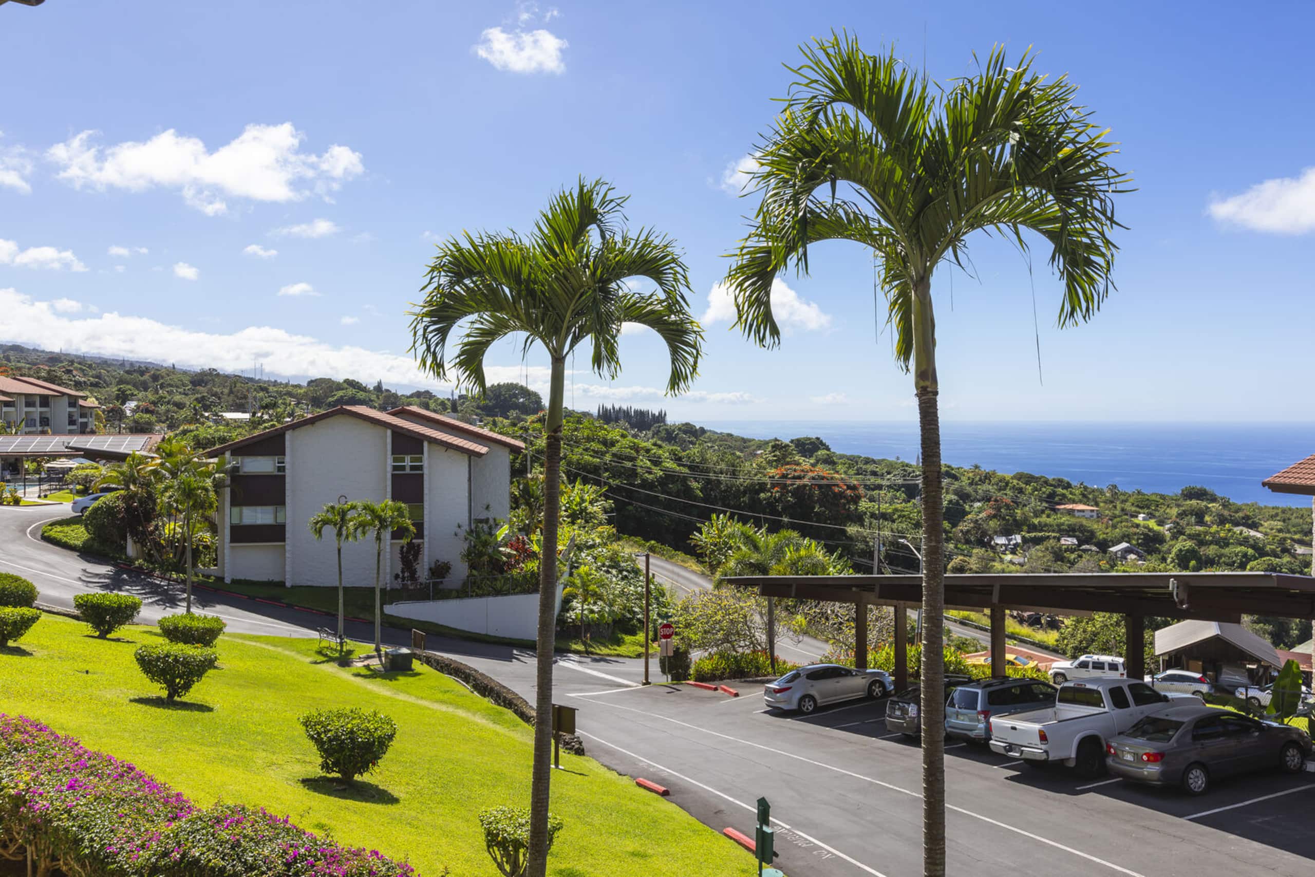 Condo in Holualoa · ★4.9 · 2 bedrooms · 3 beds · 2 private baths - Image 19