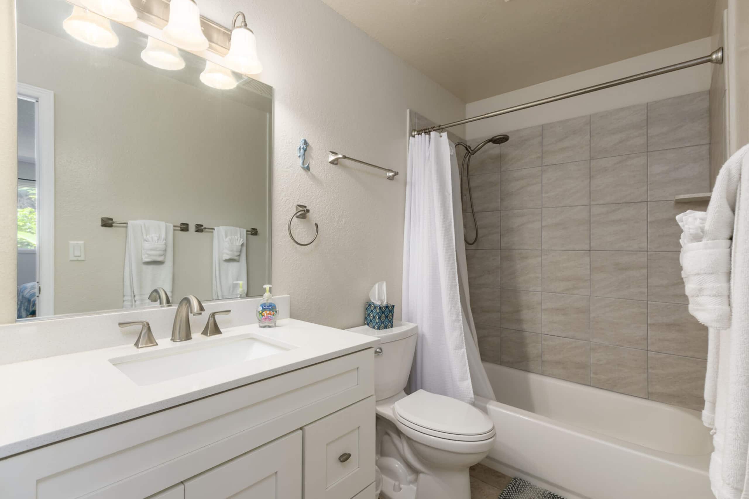 Condo in Holualoa · ★4.9 · 2 bedrooms · 3 beds · 2 private baths - Image 10