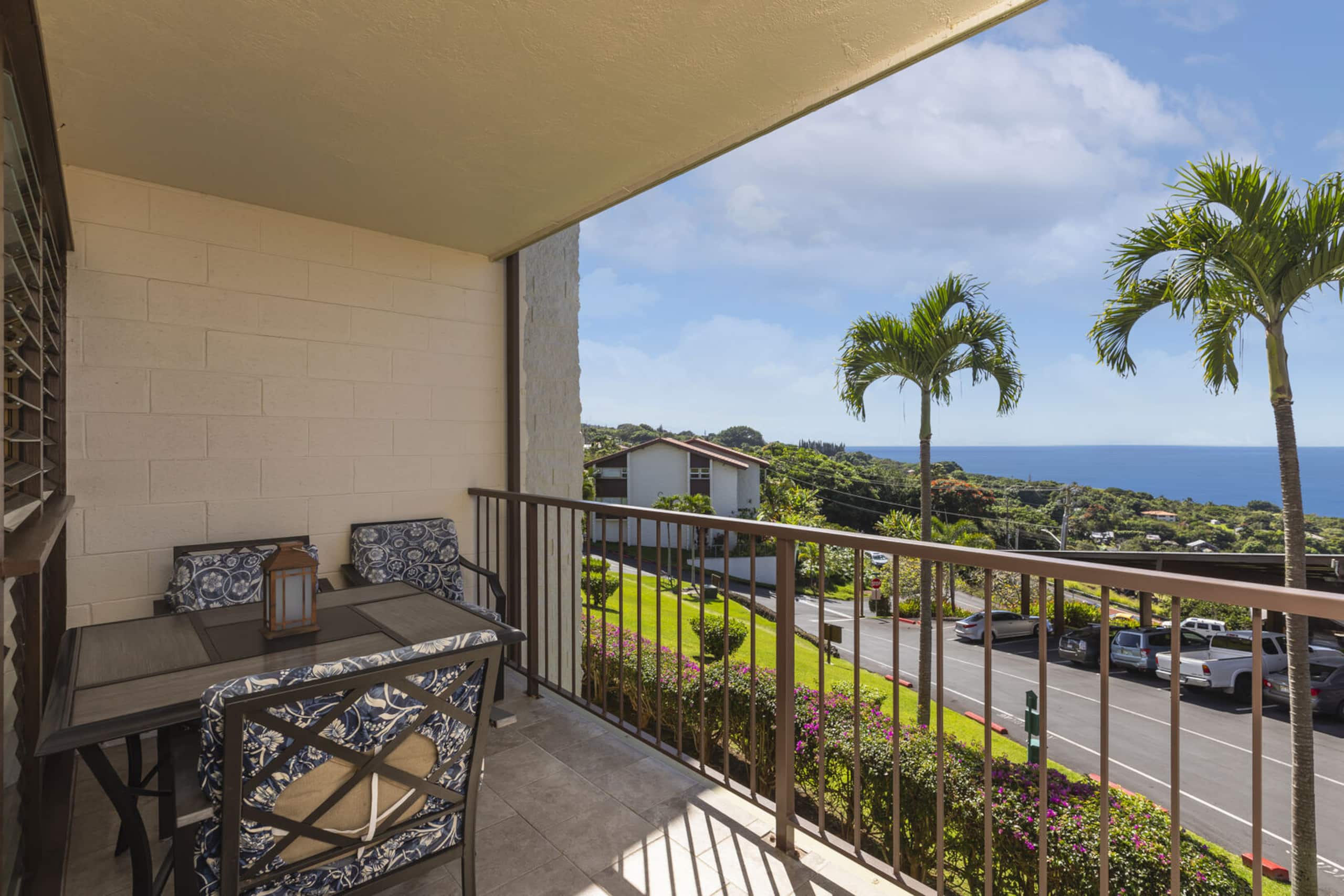 Condo in Holualoa · ★4.9 · 2 bedrooms · 3 beds · 2 private baths - Image 12