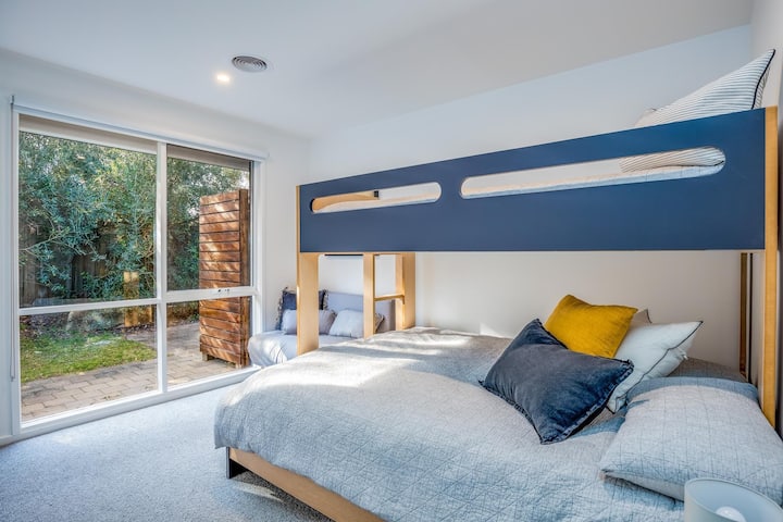 Спалня 2: 1 двойно легло (двойно легло и двойно легло king size)