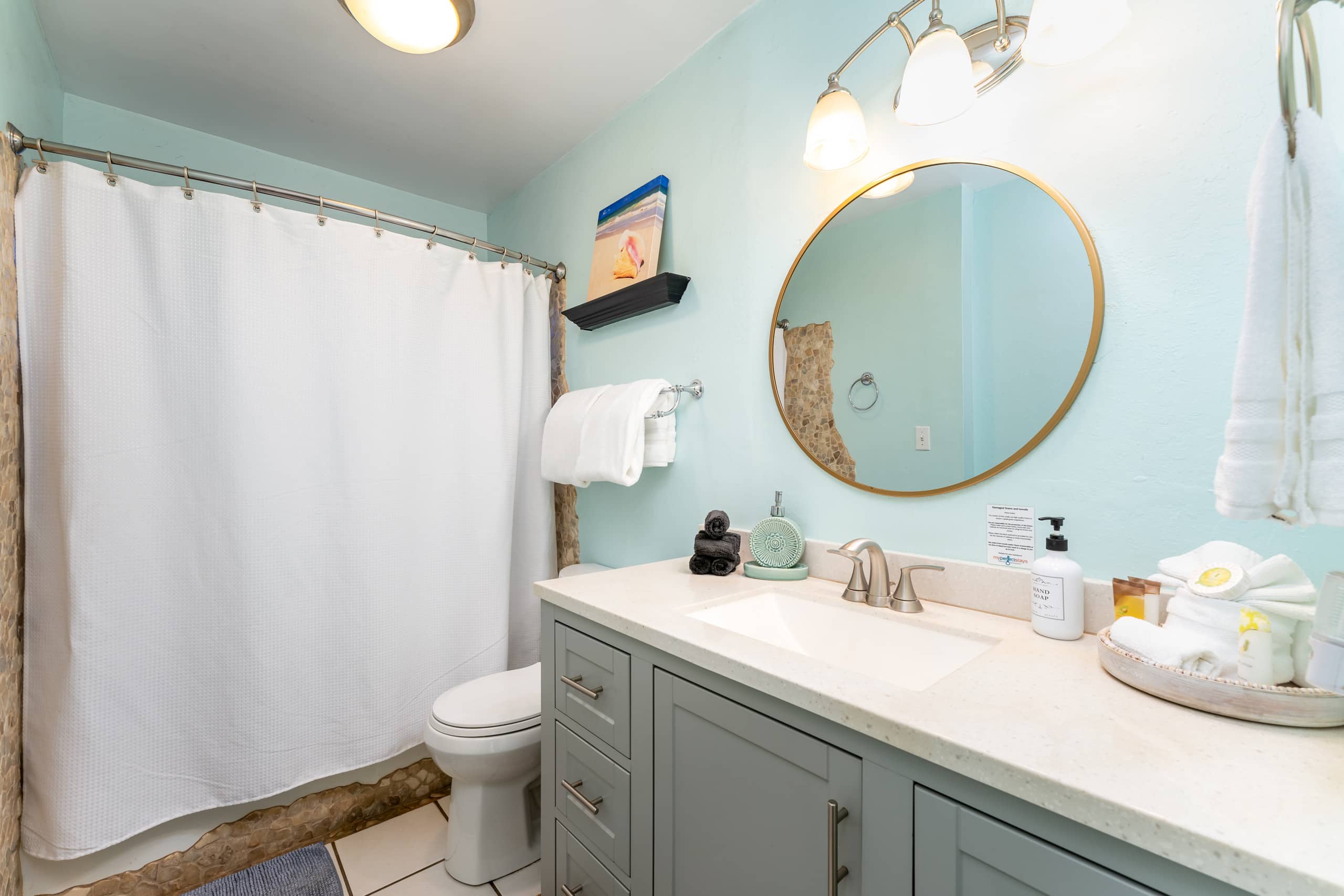 Condo in Kihei · ★4.59 · 1 bedroom · 2 beds · 1 bath - Image 16