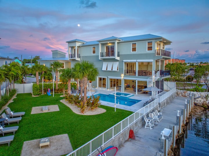 Luxe Retreat W/pool, Spa, Kayaks, 100 Dock, Games - Marathon, FL