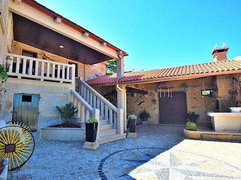 The House of Barriers - Armenteira