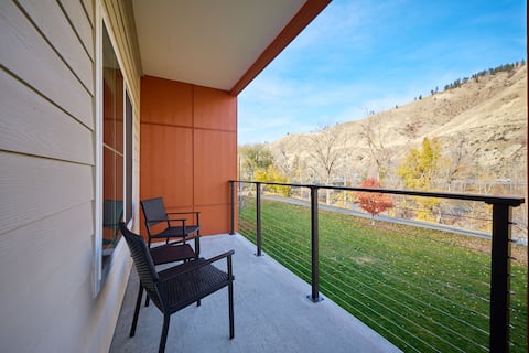 Riverwalk Suites, #210 Your Riverside Retreat!