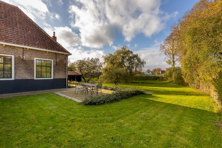 Vakantiehuis 'Boerderij Molenhof' - Stationsweg 5 | Heinkenszand - Goes