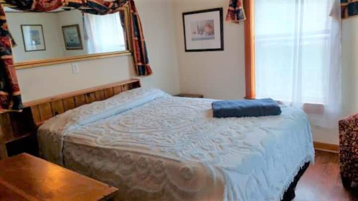 Little Miss Cottages - Two Bedroom Cottage - Old Orchard Beach, ME