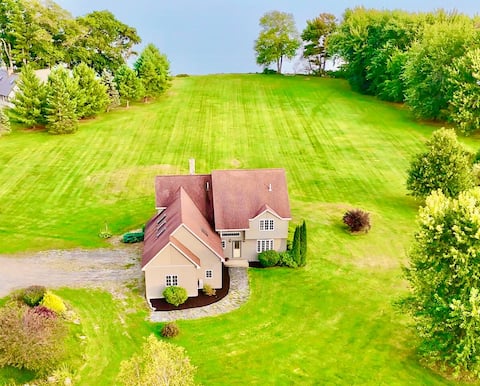 Maplewood Lake House in Newport