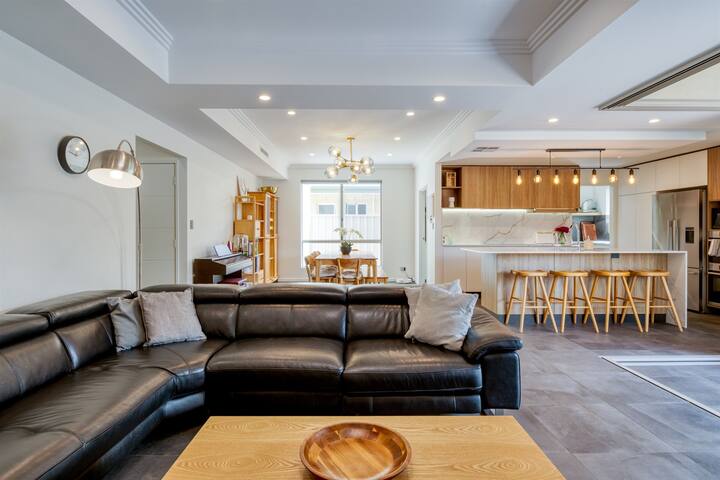 Family Friendly Como Delight gallery image 5