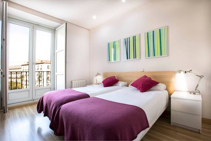 Mola Sol, 3 bedroom apart gallery image 3