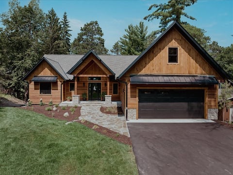 Manhattan Point|TroutLake|Swimming|FirePit| Kayaks