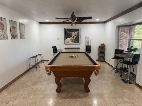 Coconut Creek Poolside Retreat