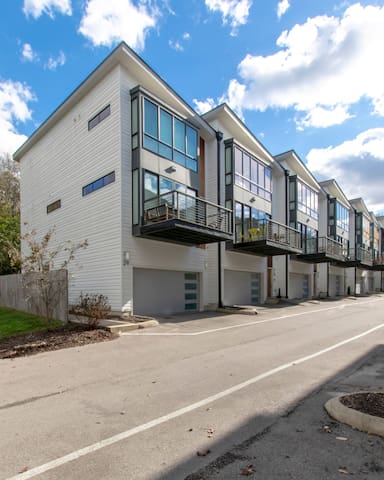 Modern Gem Near Germantown | Light-Filled Luxury
