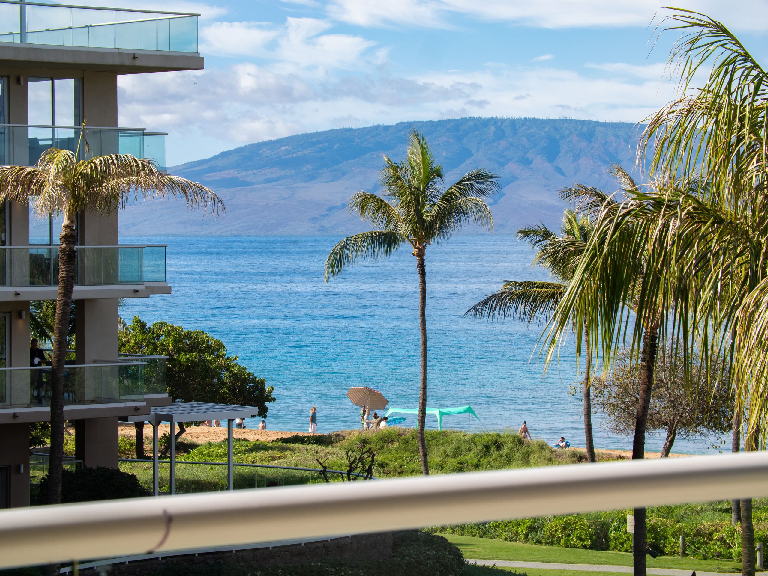 Home in Lahaina · ★4.73 · 3 bedrooms · 4 beds · 3 baths - Image 37