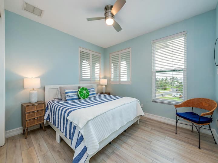26841 McLaughlin Blvd Bonita Springs FL 34134 USA-019-012-Bed 2-MLS_Size