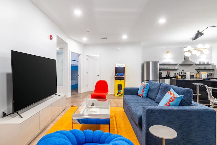 The Carter Buyout – 2 Units by AvantStay | 24 Occ gallery image 3