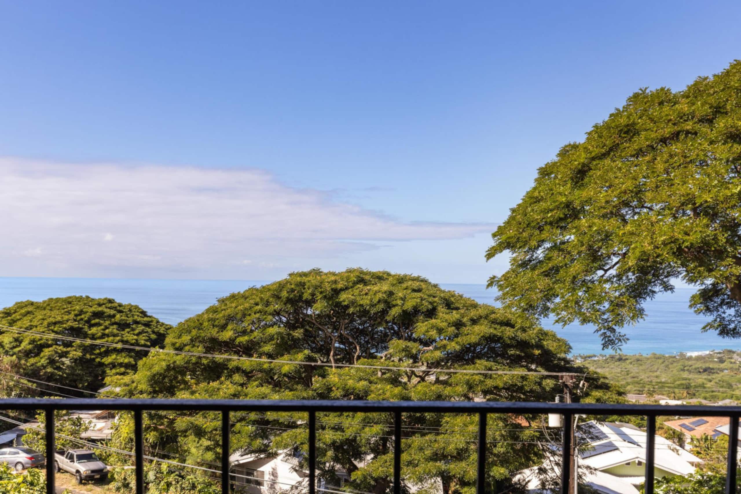 Home in Kailua-Kona · ★4.76 · 2 bedrooms · 3 beds · 2 baths - Image 24