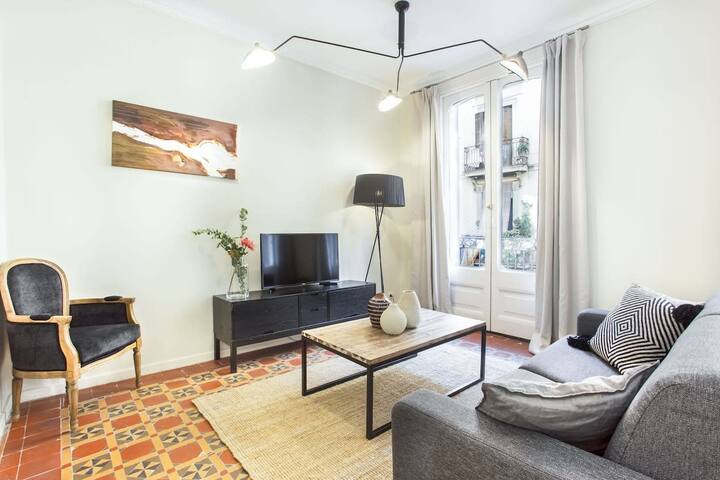 Las Ramblas large 4bedroom with terrace gallery image 5