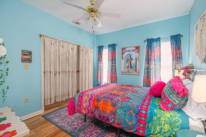 חדר "מאמא מיה".