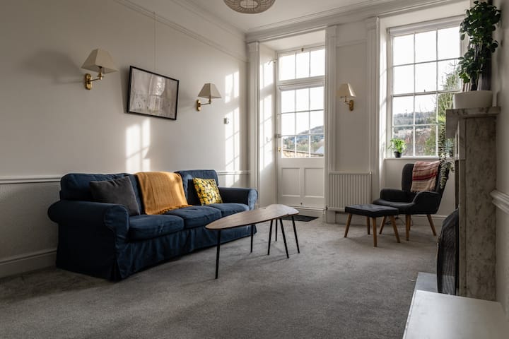Stunning Georgian Apartment In Grosvenor Place - Bradford-on-Avon