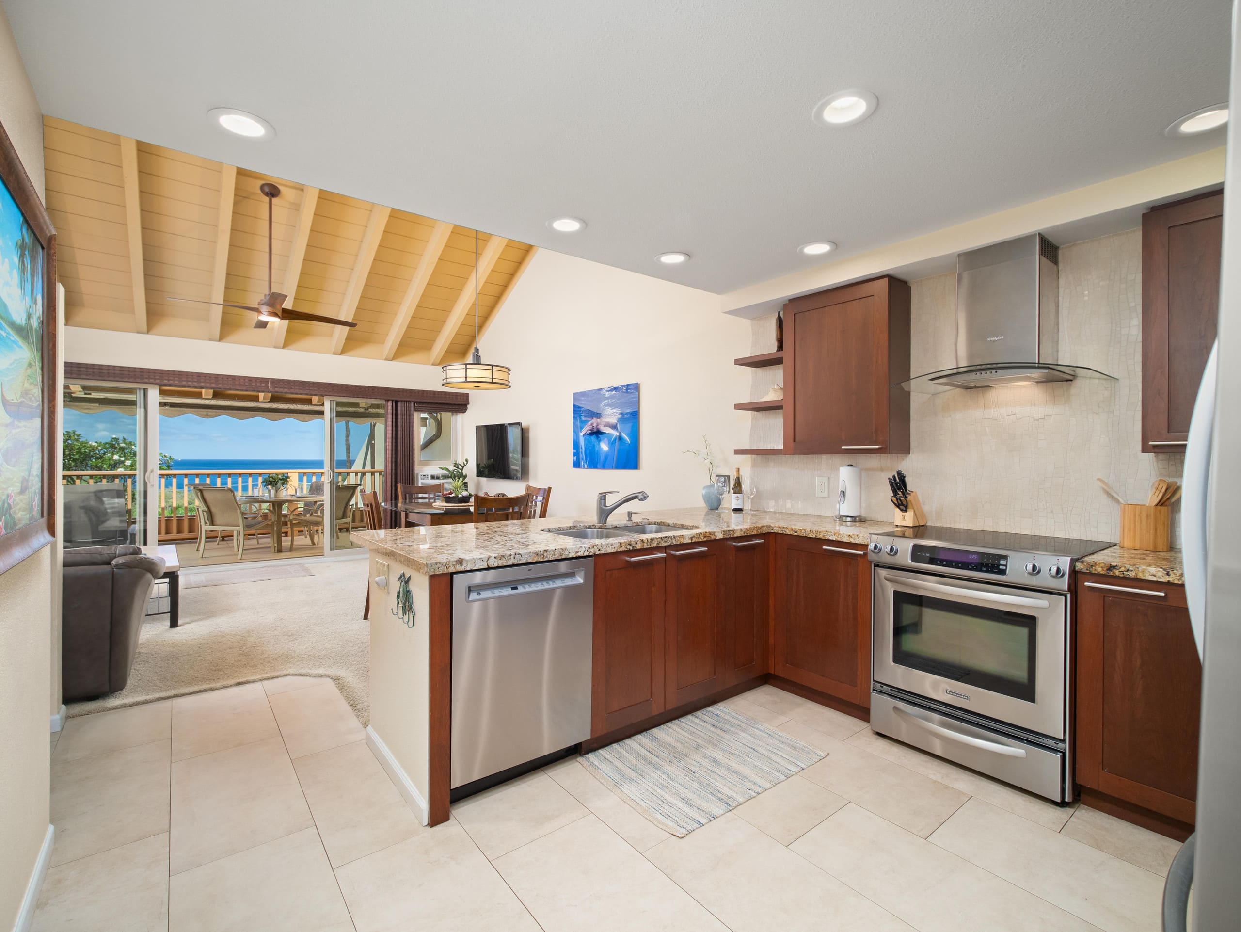 Condo in Kihei · ★5.0 · 2 bedrooms · 2 beds · 2 baths - Image 3