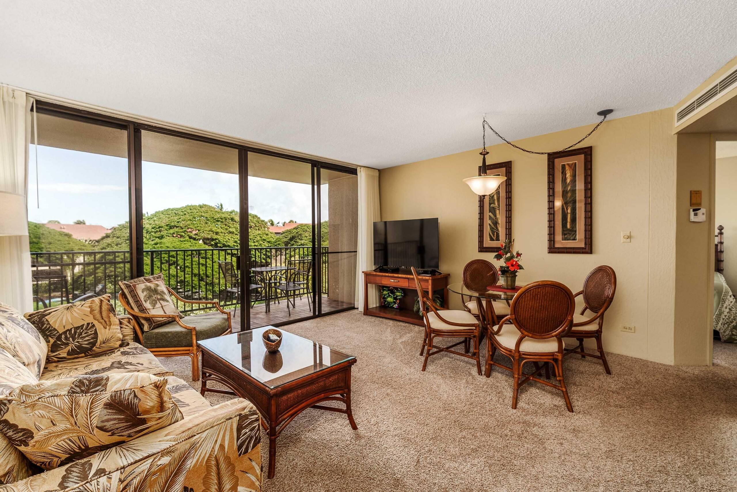 Condo in Lahaina · ★4.88 · 2 bedrooms · 3 beds · 2 private baths - Image 6