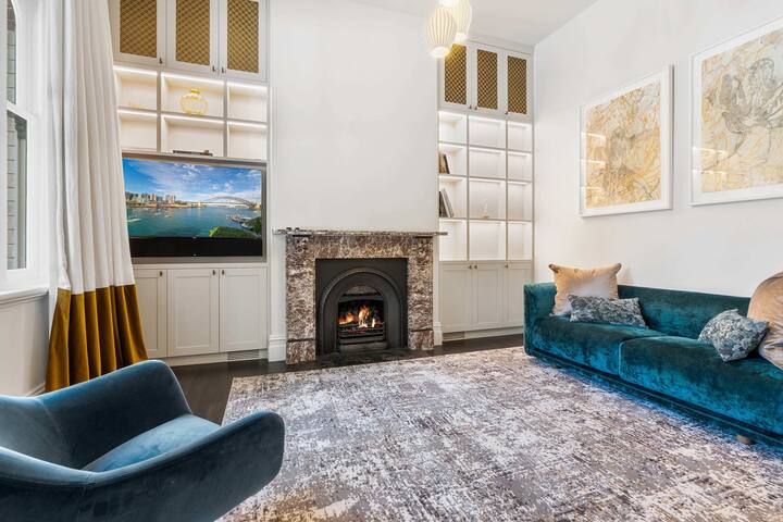 Vermont – Luxury family home in heart of SYD gallery image 2