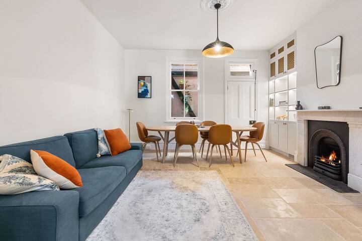 Vermont – Luxury family home in heart of SYD gallery image 3