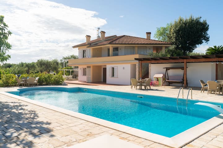 Wonderful Italy | Villa Polignano con piscina