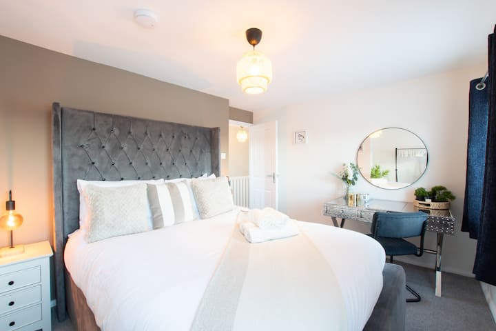 Exclusive - Seahouses