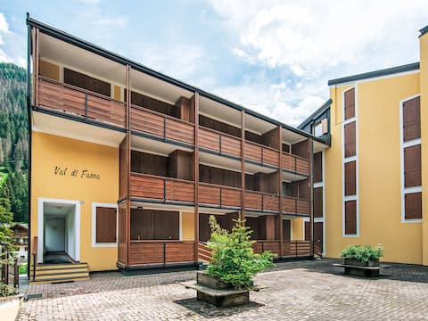 Airbnb con migliori performance: Val di Fassa Condominium by Interhome a Canazei