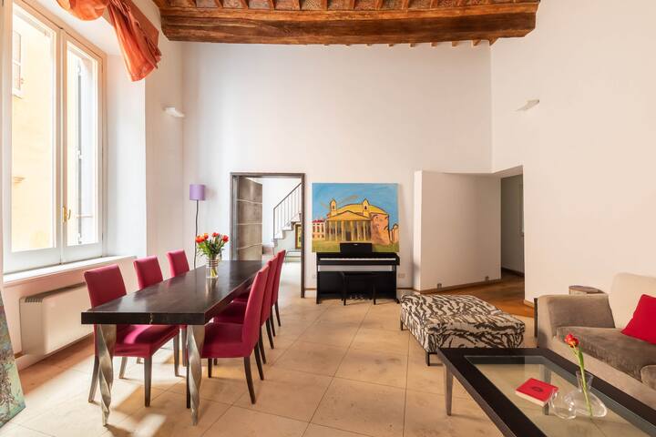 Navona Stylish Apartment by RomeLoft gallery image 2