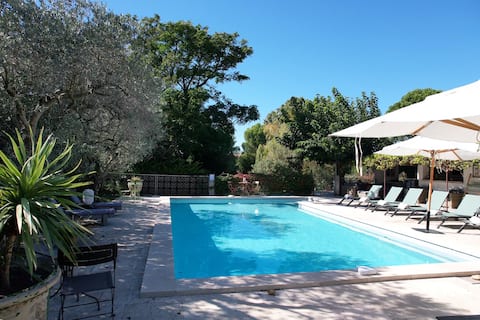 Villa with heated pool and tennis Fontvieille Ls1-
