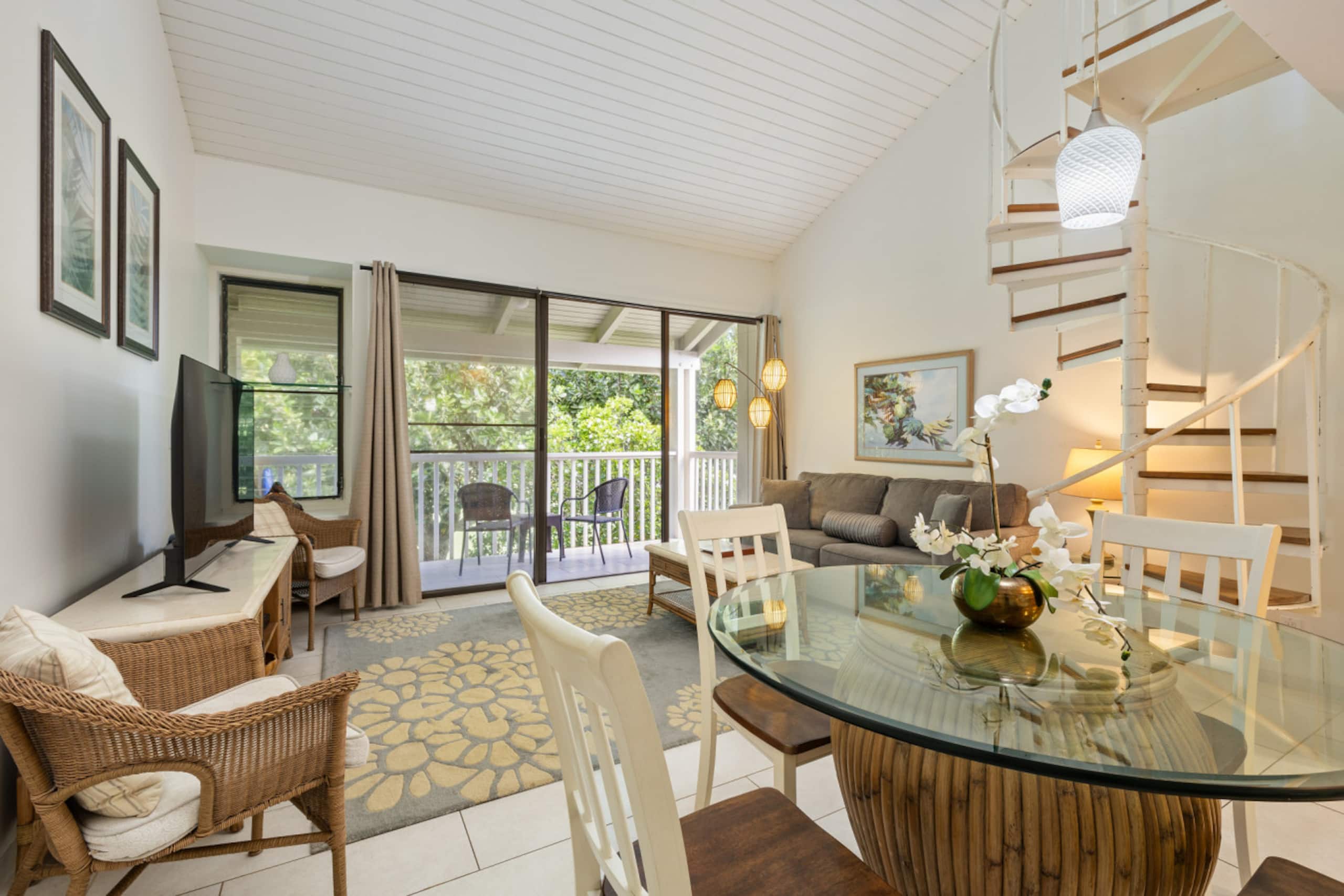 Home in Kahuku · ★4.74 · 2 bedrooms · 4 beds · 3 private baths - Image 6