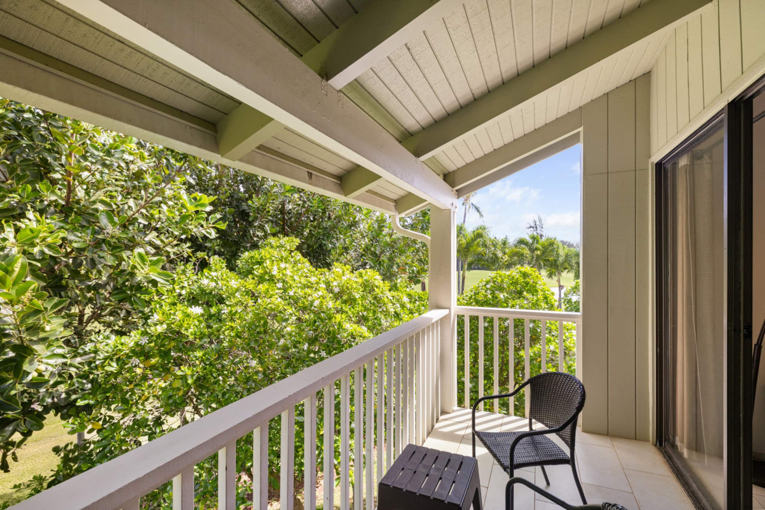 Home in Kahuku · ★4.74 · 2 bedrooms · 4 beds · 3 private baths - Image 14