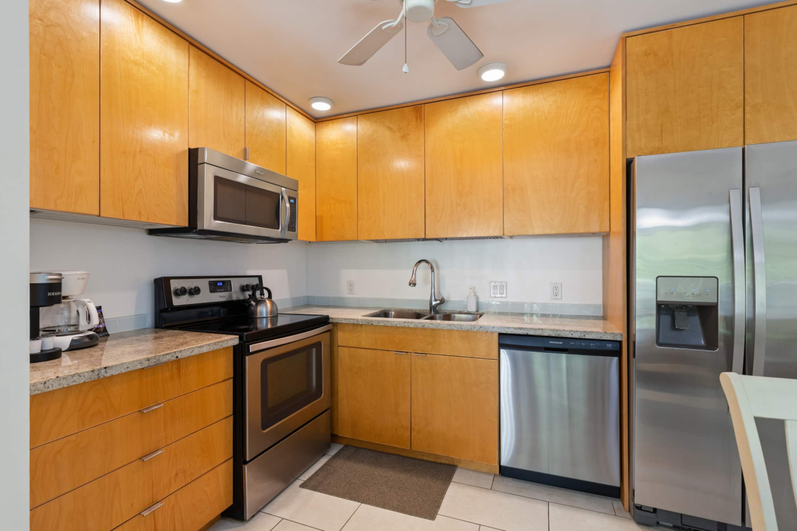 Home in Kahuku · ★4.74 · 2 bedrooms · 4 beds · 3 private baths - Image 3