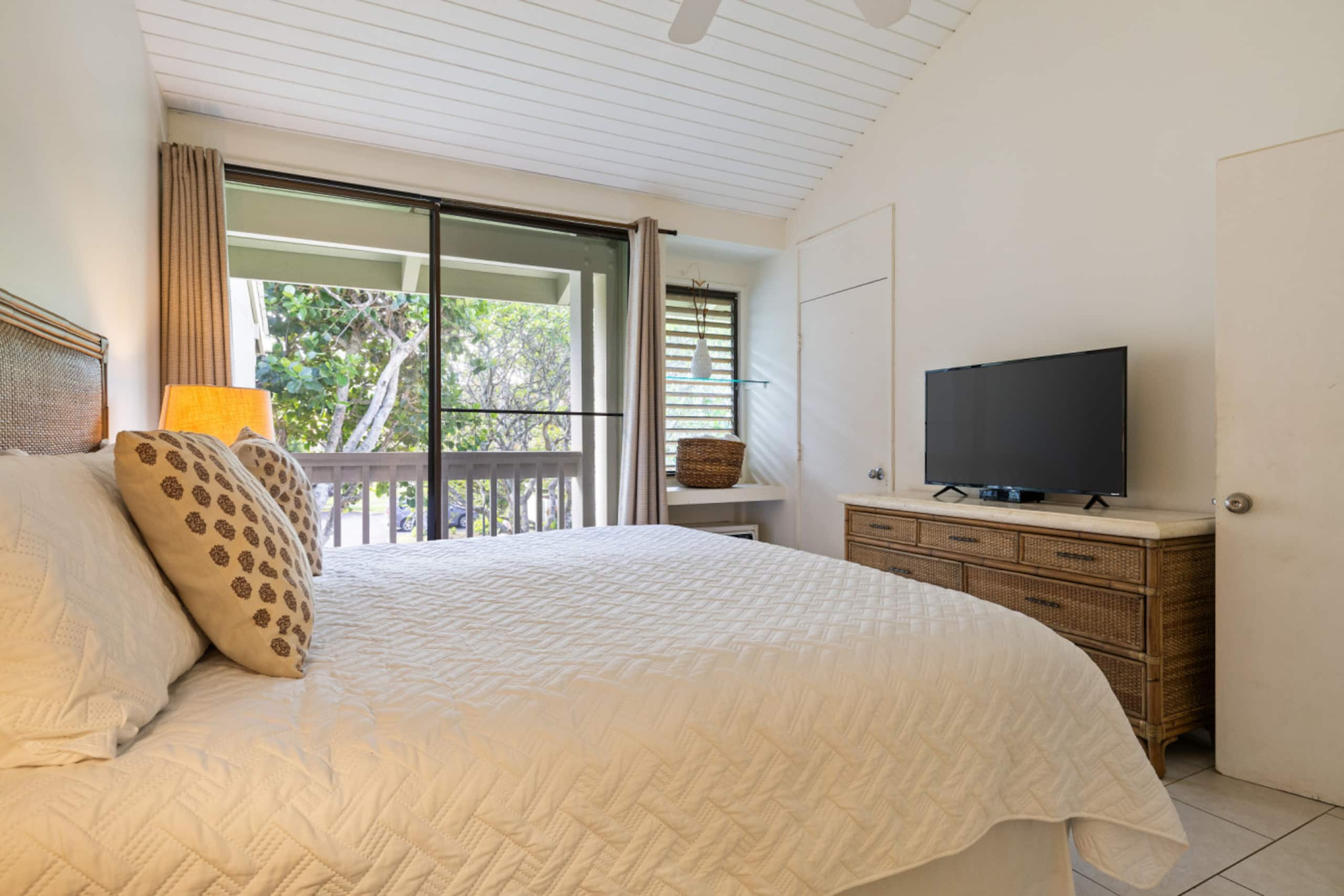 Home in Kahuku · ★4.74 · 2 bedrooms · 4 beds · 3 private baths - Image 68