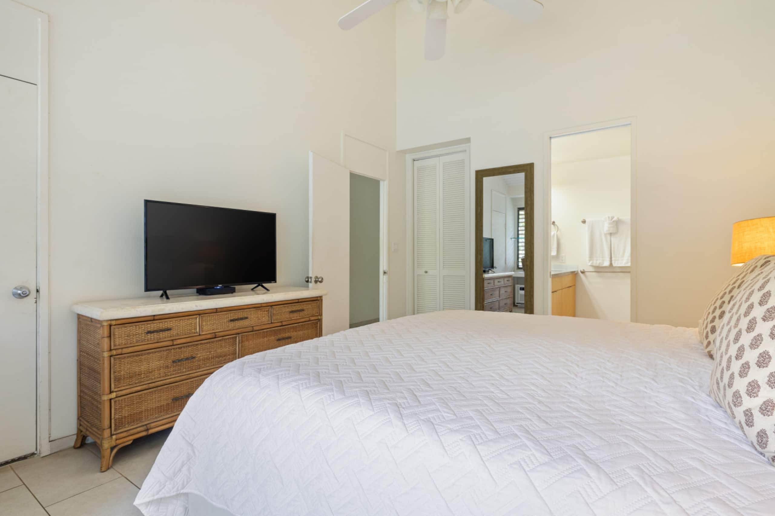 Home in Kahuku · ★4.74 · 2 bedrooms · 4 beds · 3 private baths - Image 30