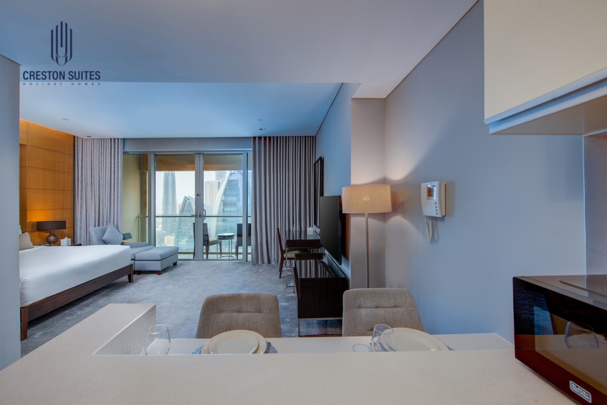 Studio Apartment · Creston · Burj Khalifa View 5