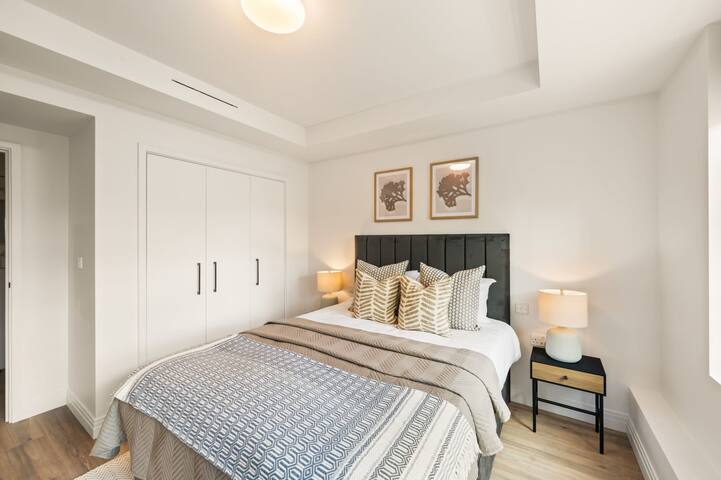 Premium Three Bedroom Serviced Apartment gallery image 4