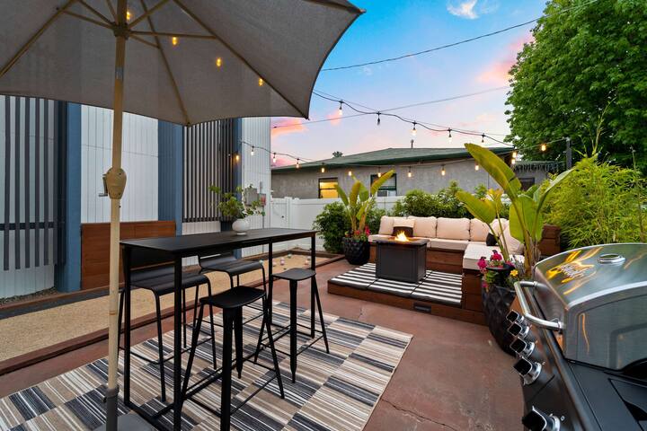 2BR Luxe House:with Patio & HotTub I Explore PB gallery image 4