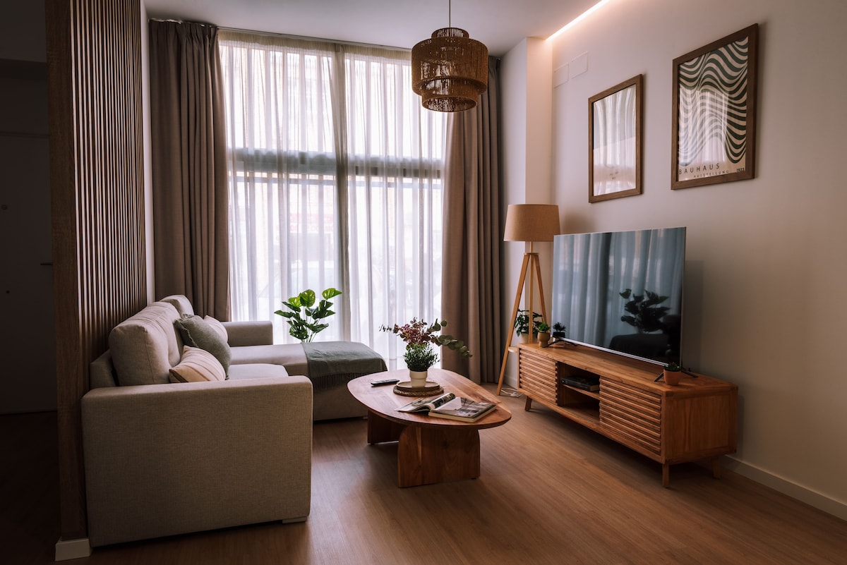 Successful Airbnb property: Optimum Sevilla Loft Boutique in San Roque